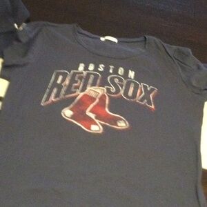 Boston Red Sox Adult womens t-shirt, womens hat and backpack type bag